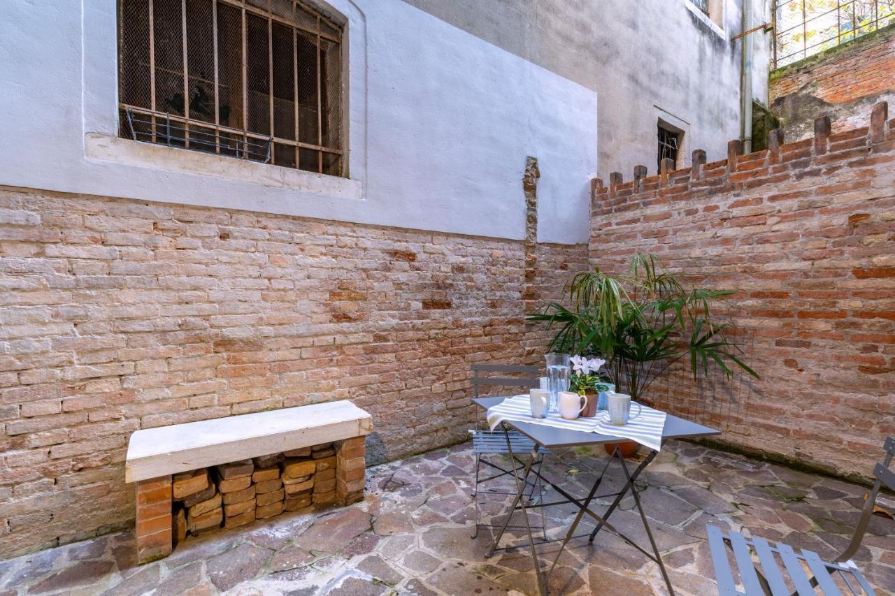 Apartamento San Silvestro House Venecia Exterior foto